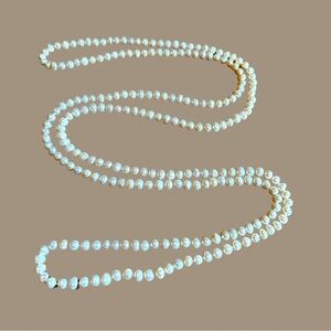 Natural pearls infinity style white 80”